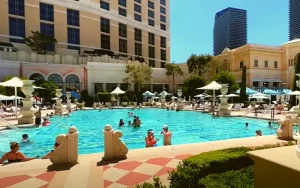 Bellagio Pool