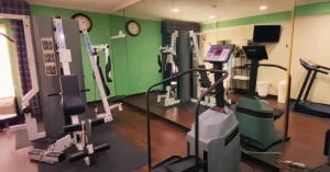 quality inn hotel gym