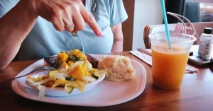 Crabby's Oceanside restaurant