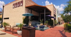 Nora Restaurant & Bar