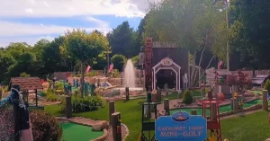 Mini golf filed