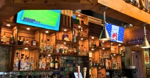 Beachfront Dining and Bars