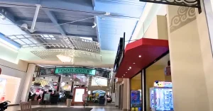 Shopping mall