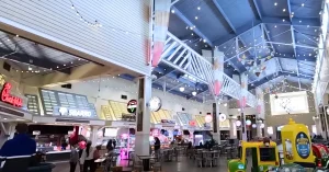 Shopping mall