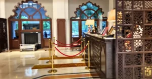 the Gateway Inn hotel