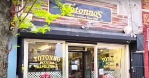 Totonno's Pizzeria Napolitano