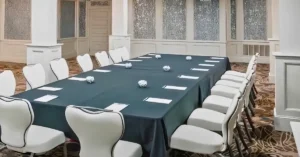 Well decorated dinning