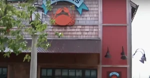 Schooner's Cove Inn
