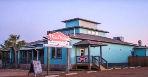 MacDaddy's Family Kitchen